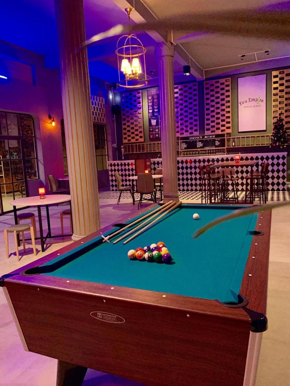 You Empire Hostel & Bar باكسي المظهر الخارجي الصورة